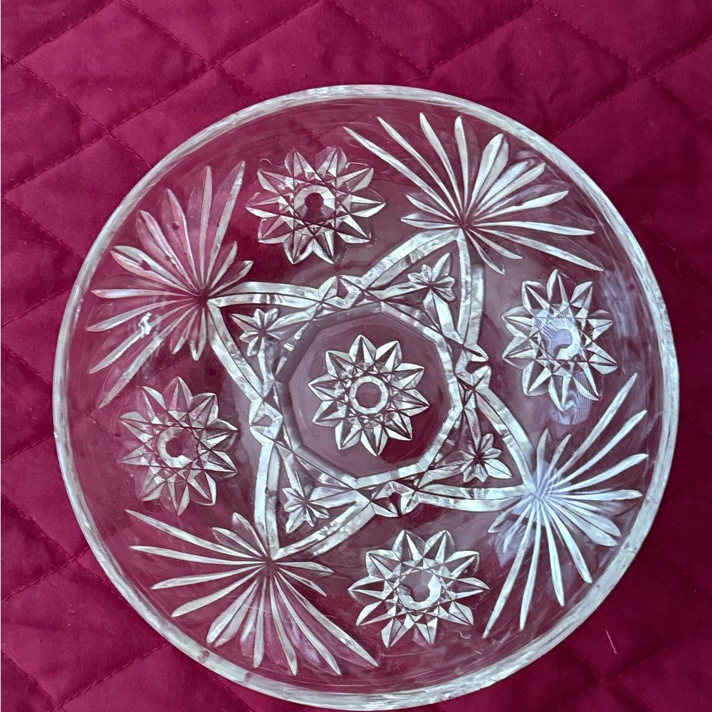 Vintage Early American Prescut (EAPC) Clear Pressed Glass Bowl with Star Pattern